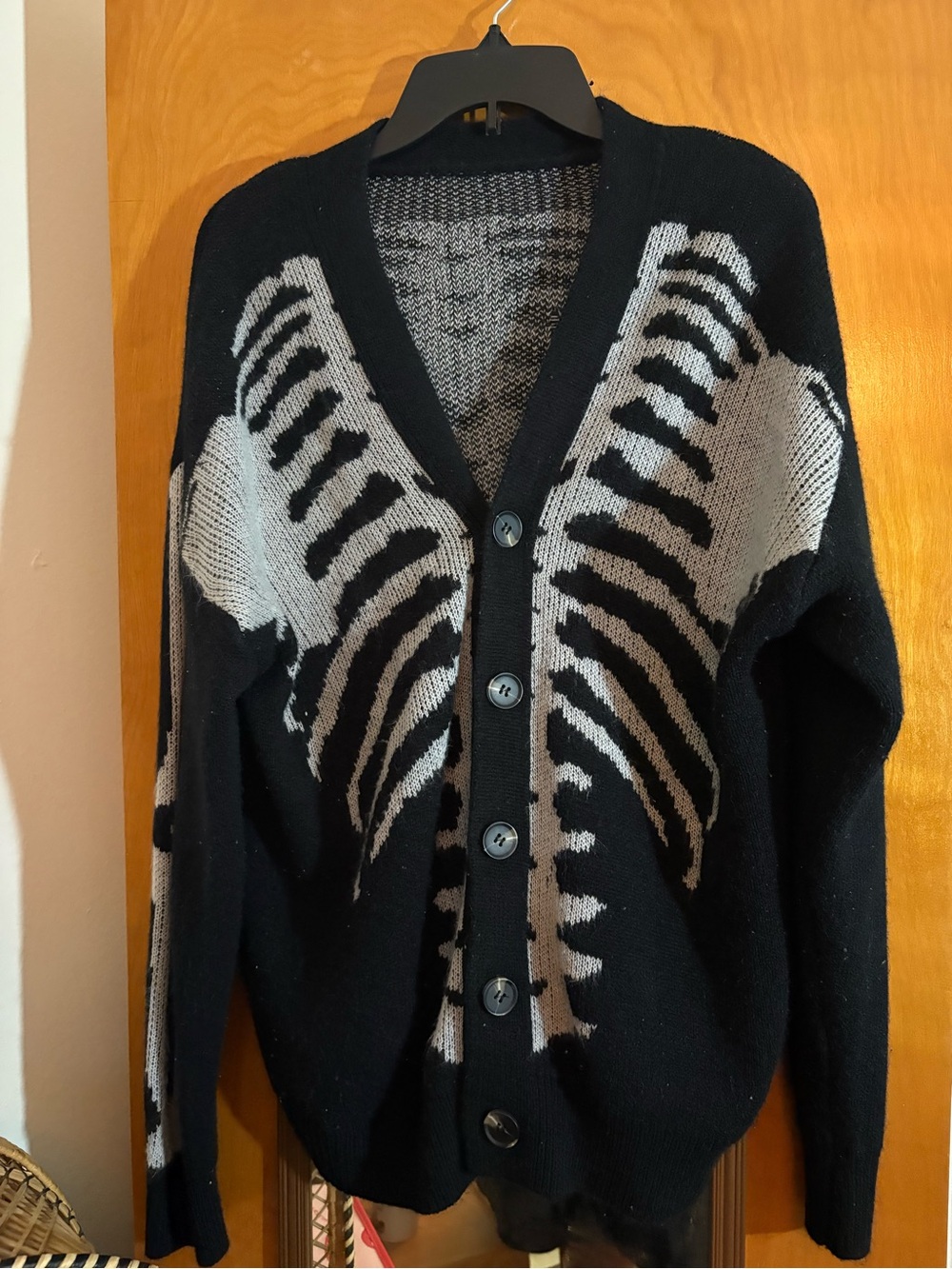 SHEIN Black and Light Gray Men's Skeleton-Pattern Cardigan